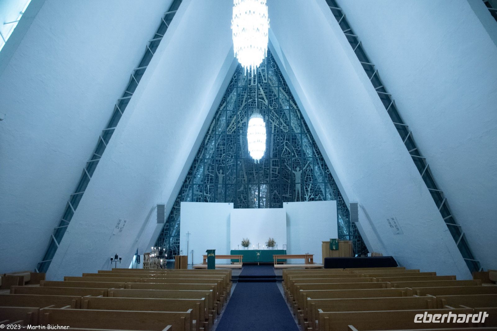 Tromsø - Eismeerkathedrale &ndash; &copy; Martin Büchner (Eberhardt TRAVEL)