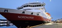 MS Nordnorge in Svolvaer &ndash; &copy; Ria Heilmann (Eberhardt TRAVEL)