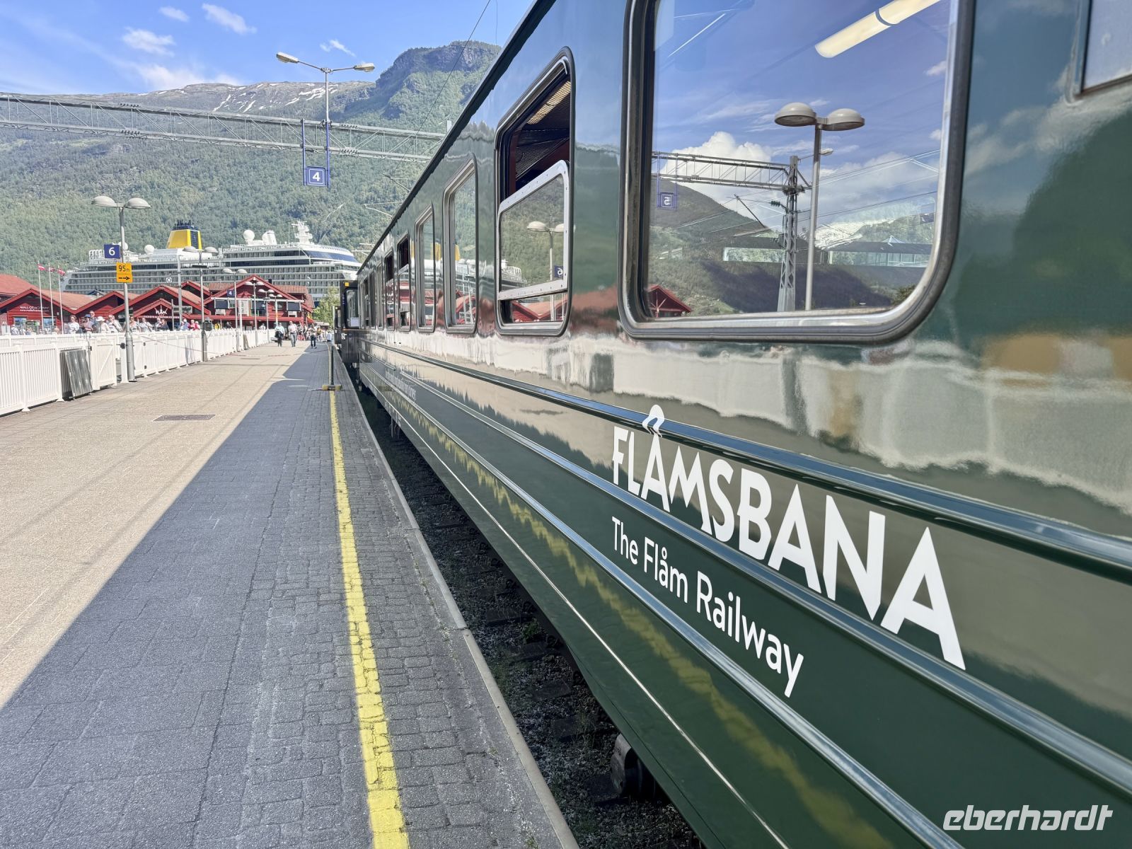 Tag 6 - Fahrt mit der Flåmsbana &ndash; &copy; Christin Kuschka (Eberhardt TRAVEL)