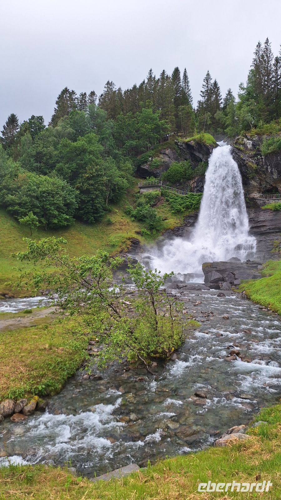 Steindalfoss &ndash; &copy; Sinah Witzig (Eberhardt TRAVEL)