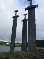 Die Schwerter im Fels warten noch immer &ndash; &copy; Marta Rass (Eberhardt TRAVEL)