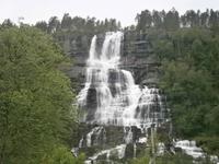 Tvindefossen &ndash; &copy; Gabriele Schwarze (Eberhardt TRAVEL)