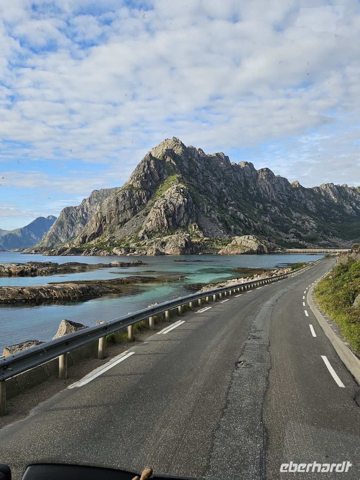 Lofoten-Panorama &ndash; &copy; Mariele Koeckeritz (Eberhardt TRAVEL)