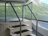 Hurtigruten: unser Schiff MS Nordkapp: Whirlpool &ndash; &copy; Inge Bily (Eberhardt TRAVEL)