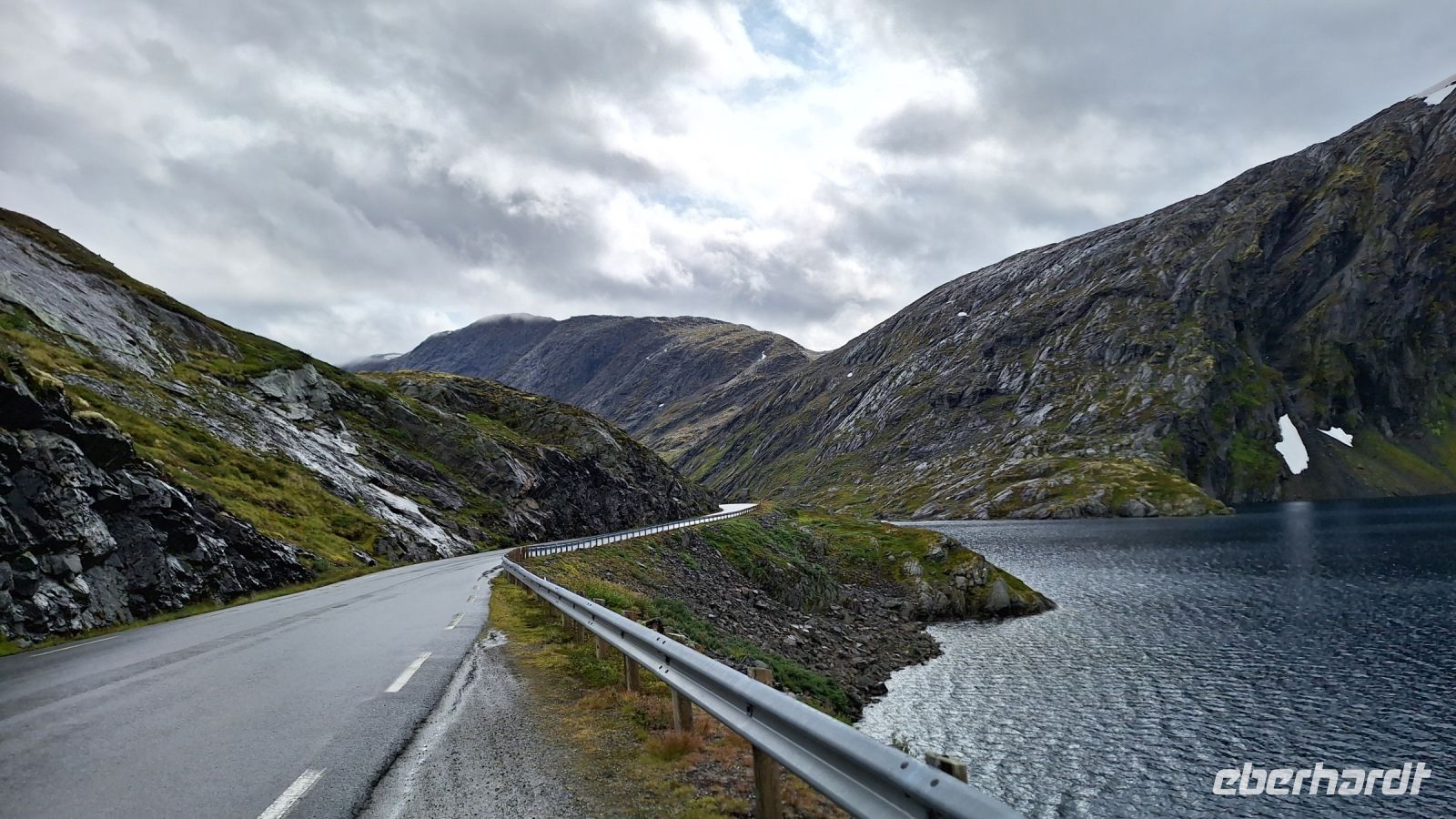 Djubvatnet &ndash; &copy; Sinah Witzig (Eberhardt TRAVEL)