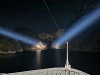 Nachts im Trollfjord (4) &ndash; &copy; Marcus Hasselhorst (Eberhardt TRAVEL)
