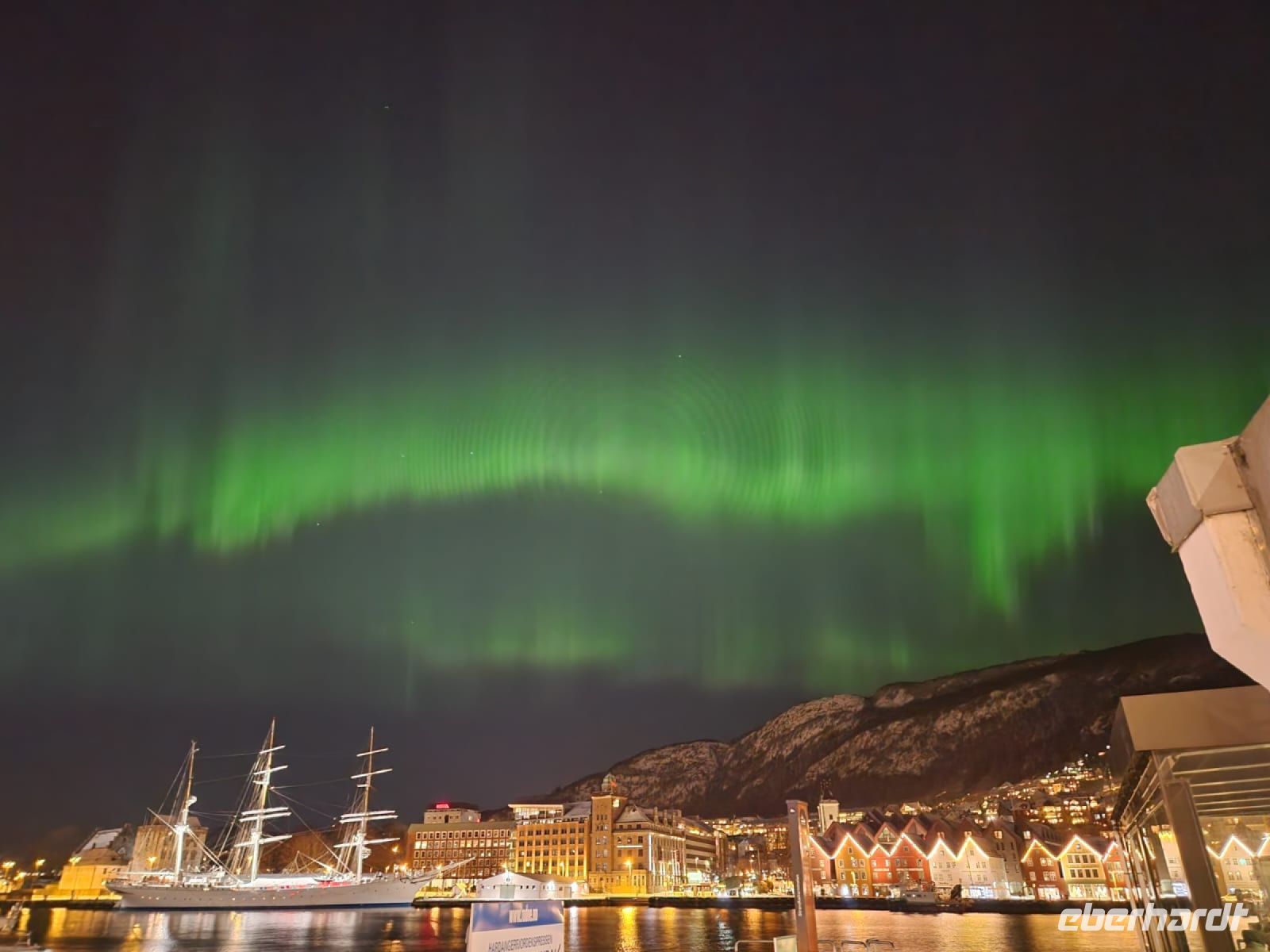 Nordlichter am 01.01.2025 über Bergen!!! &ndash; &copy; Mariele Legler (Eberhardt TRAVEL)