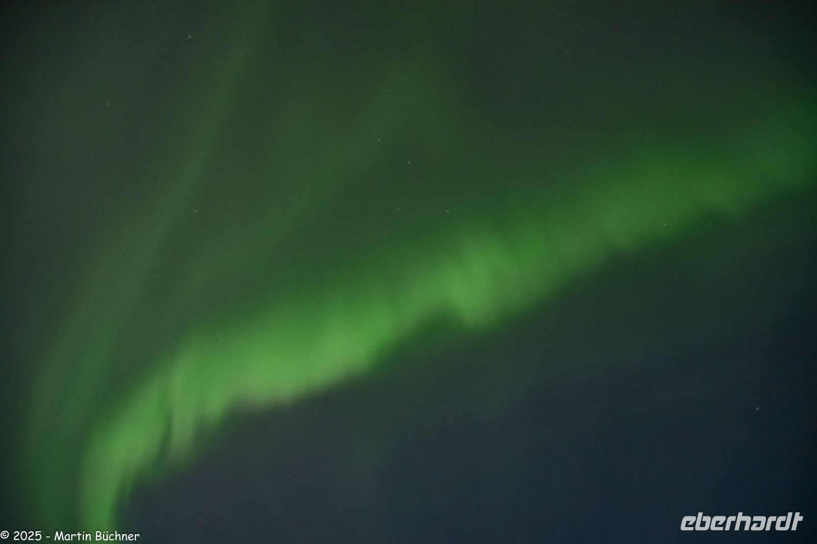 Båtsfjord - wer zeigt sich denn da - die schüchterne Lady Aurora &ndash; &copy; Martin Büchner (Eberhardt TRAVEL)