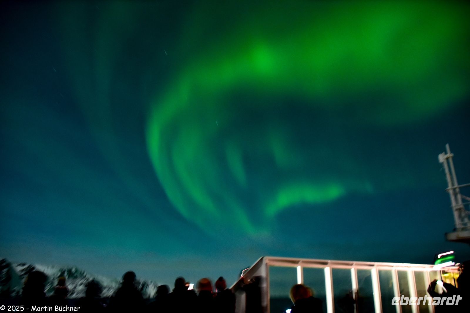 Båtsfjord - wer zeigt sich denn da - die schüchterne Lady Aurora &ndash; &copy; Martin Büchner (Eberhardt TRAVEL)