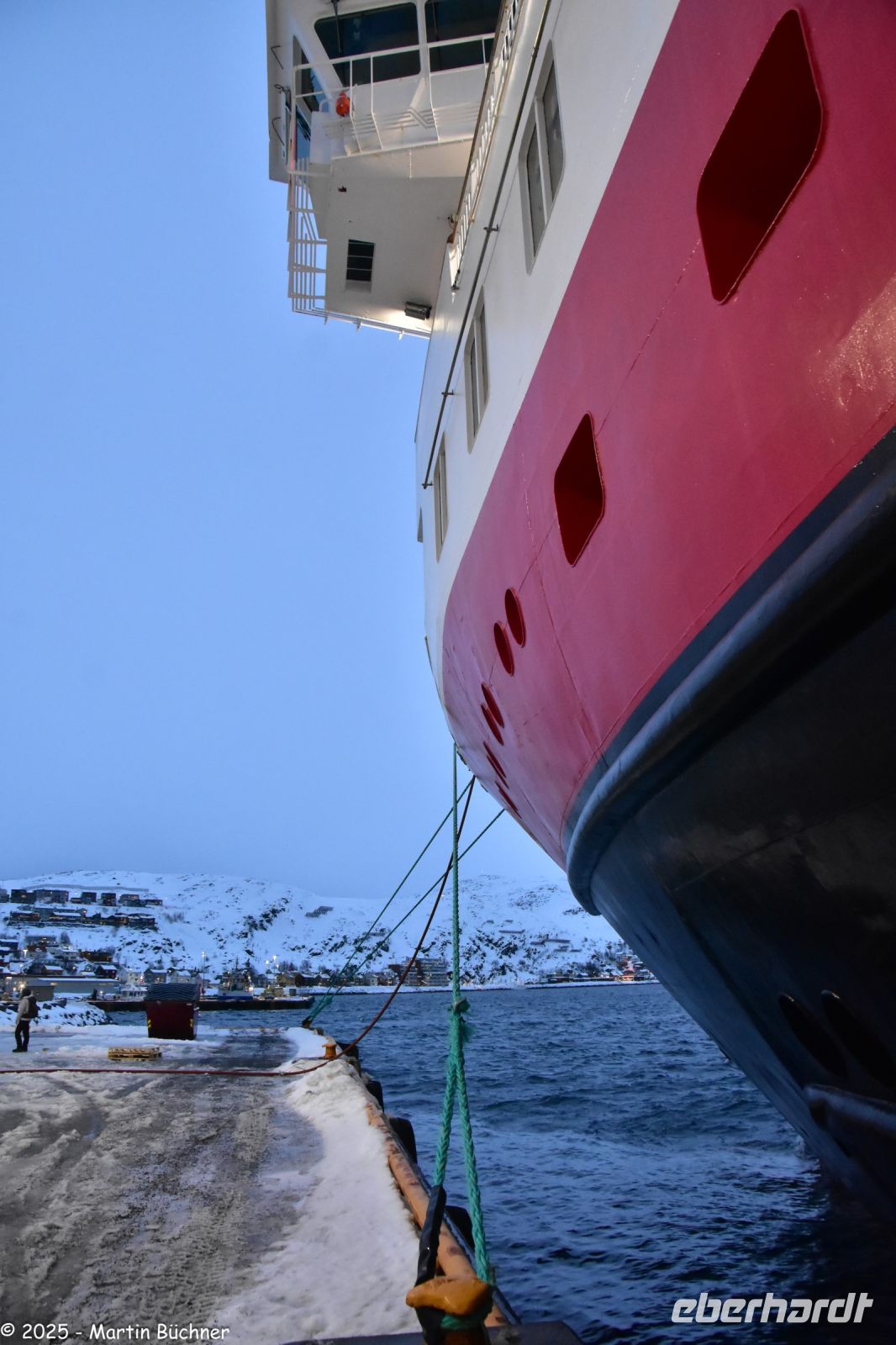 Hurtigruten MS Kong Harald in Hammerfest &ndash; &copy; Martin Büchner (Eberhardt TRAVEL)