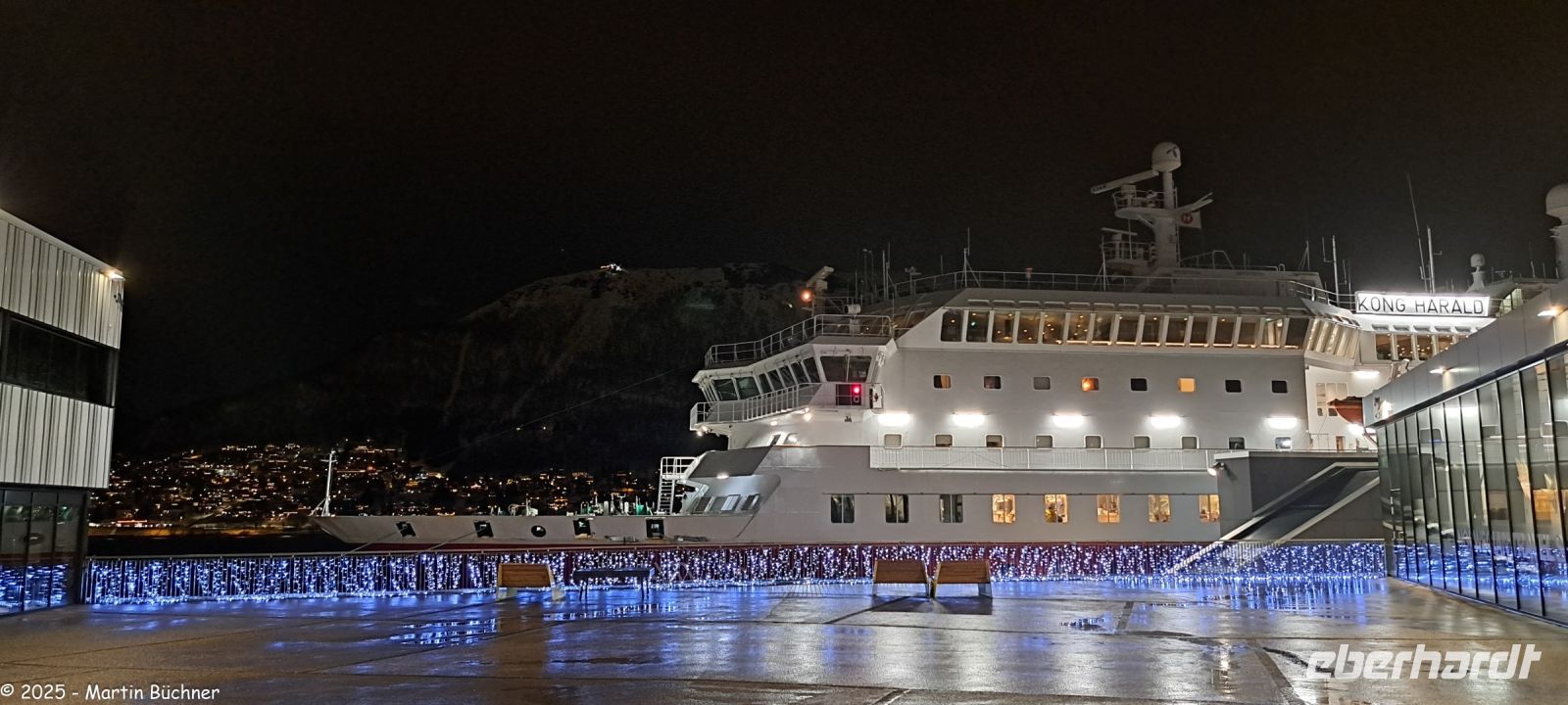 Hurtigruten MS Kong Harald in Tromsø &ndash; &copy; Martin Büchner (Eberhardt TRAVEL)