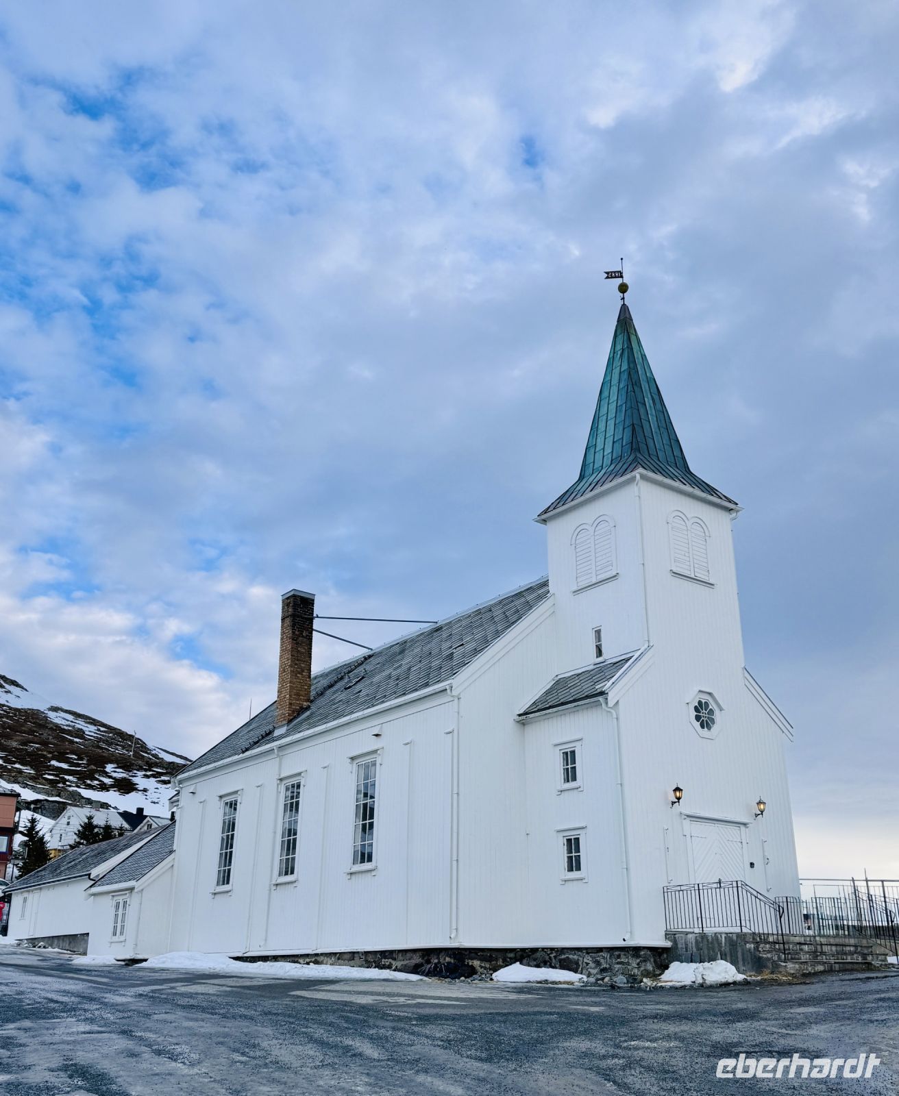 Tag 6 - Kirche, Honningsvåg  &ndash; &copy; Christin Kuschka (Eberhardt TRAVEL)