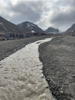 Willkommen auf Spitzbergen - Landgang in Longyearbyen &ndash; &copy; Jacob Spangenberg (Eberhardt TRAVEL)