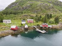 Wir durchfahren die Meeresenge Raftsundet  &ndash; &copy; Jacob Spangenberg (Eberhardt TRAVEL)
