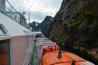 164 Einfahrt Trollfjord &ndash; &copy; Konrad Füssel (Eberhardt TRAVEL)