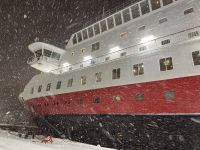 MS Polarlyst im Schneetreiben &ndash; &copy; Sabine Letzybyll (Eberhardt TRAVEL)