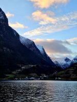 Undredal im Auerlandsfjord &ndash; &copy; Mariele Legler (Eberhardt TRAVEL)
