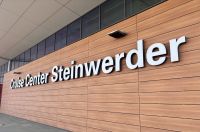Kreuzfahrt Norwegen - Kreuzfahrt-Terminal Steinwerder &ndash; &copy; Heike Wagner (Eberhardt TRAVEL)