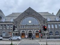 Bergen Bahnhof &ndash; &copy; Gabi Rübel (Eberhardt TRAVEL)