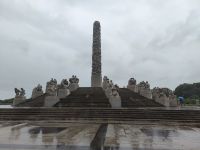 Vigelandpark im Regen, aber fast ohne Besucher  &ndash; &copy; Marta Rass (Eberhardt TRAVEL)