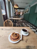 The best coffee in town..... natürlich mit Zimtschnecke &ndash; &copy; Marta Rass (Eberhardt TRAVEL)