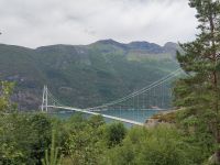 mehr als 1300 m lang ...... Hardanger Brücke &ndash; &copy; Marta Rass (Eberhardt TRAVEL)