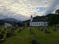 Øystese am Hardangerfjord (Kirche) &ndash; &copy; Katrin Deutschbein (Eberhardt TRAVEL)