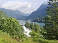 Hardangerfjord (Fyksesund-Brücke) &ndash; &copy; Katrin Deutschbein (Eberhardt TRAVEL)