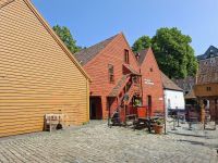 Bergen (Hanseviertel Bryggen) &ndash; &copy; Katrin Deutschbein (Eberhardt TRAVEL)