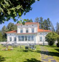Café im historischen Hüttenwerk Olofsfors Bruk  &ndash; &copy; Marlies Krause (Eberhardt TRAVEL)