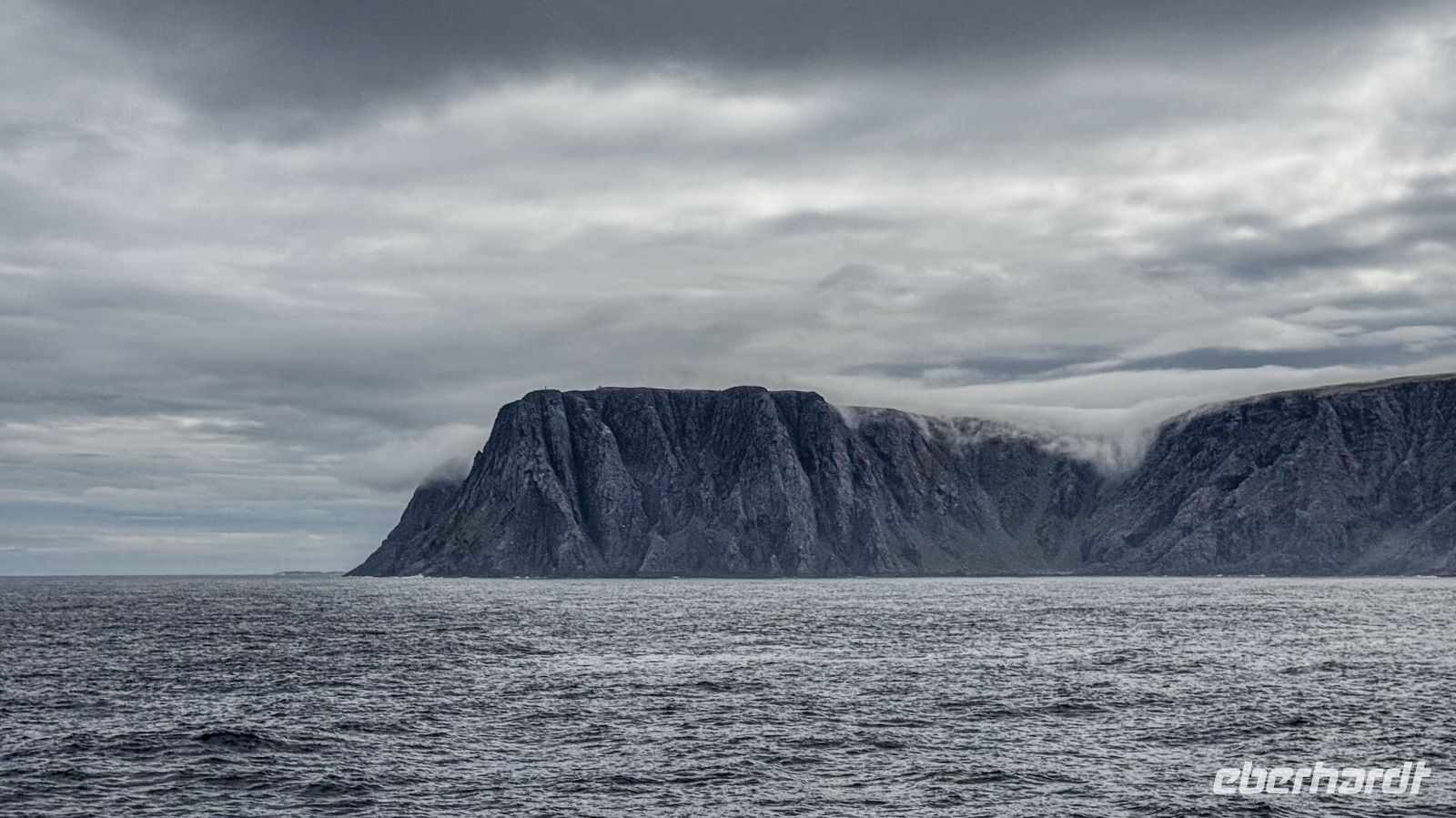 Insel Magerøya mit Nordkapp Plateau &ndash; &copy; Martin Büchner (Eberhardt TRAVEL)