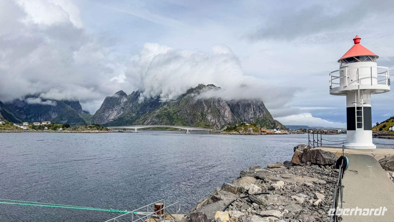 Reine, Insel Moskenesøya, Lofoten &ndash; &copy; Martin Büchner (Eberhardt TRAVEL)