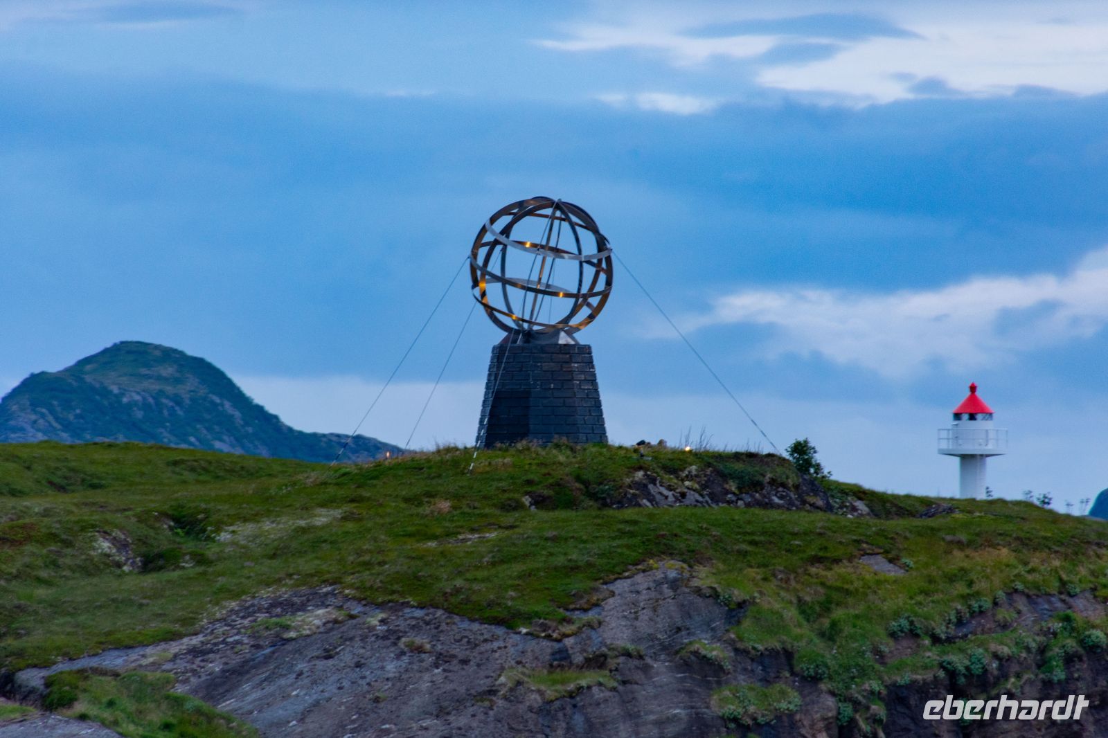 Insel Vikingen - Polarkreis &ndash; &copy; Martin Büchner (Eberhardt TRAVEL)