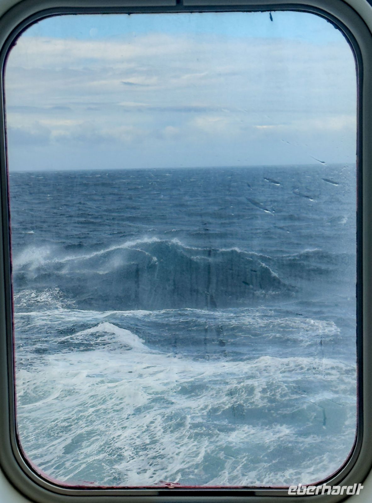 Seegang auf der Offenen Meeresstrecke Folda &ndash; &copy; Martin Büchner (Eberhardt TRAVEL)