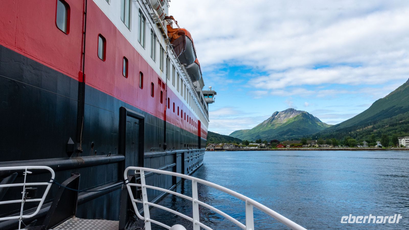 Sæbo (Hjørundfjord) &ndash; &copy; Martin Büchner (Eberhardt TRAVEL)