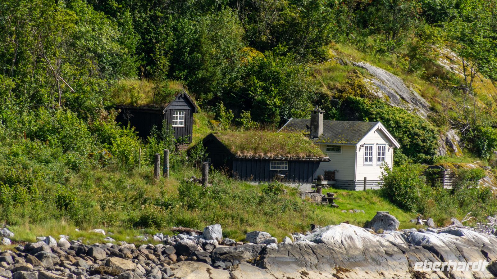 Sæbo (Hjørundfjord) mit Nebenfjord Norangsfjord &ndash; &copy; Martin Büchner (Eberhardt TRAVEL)