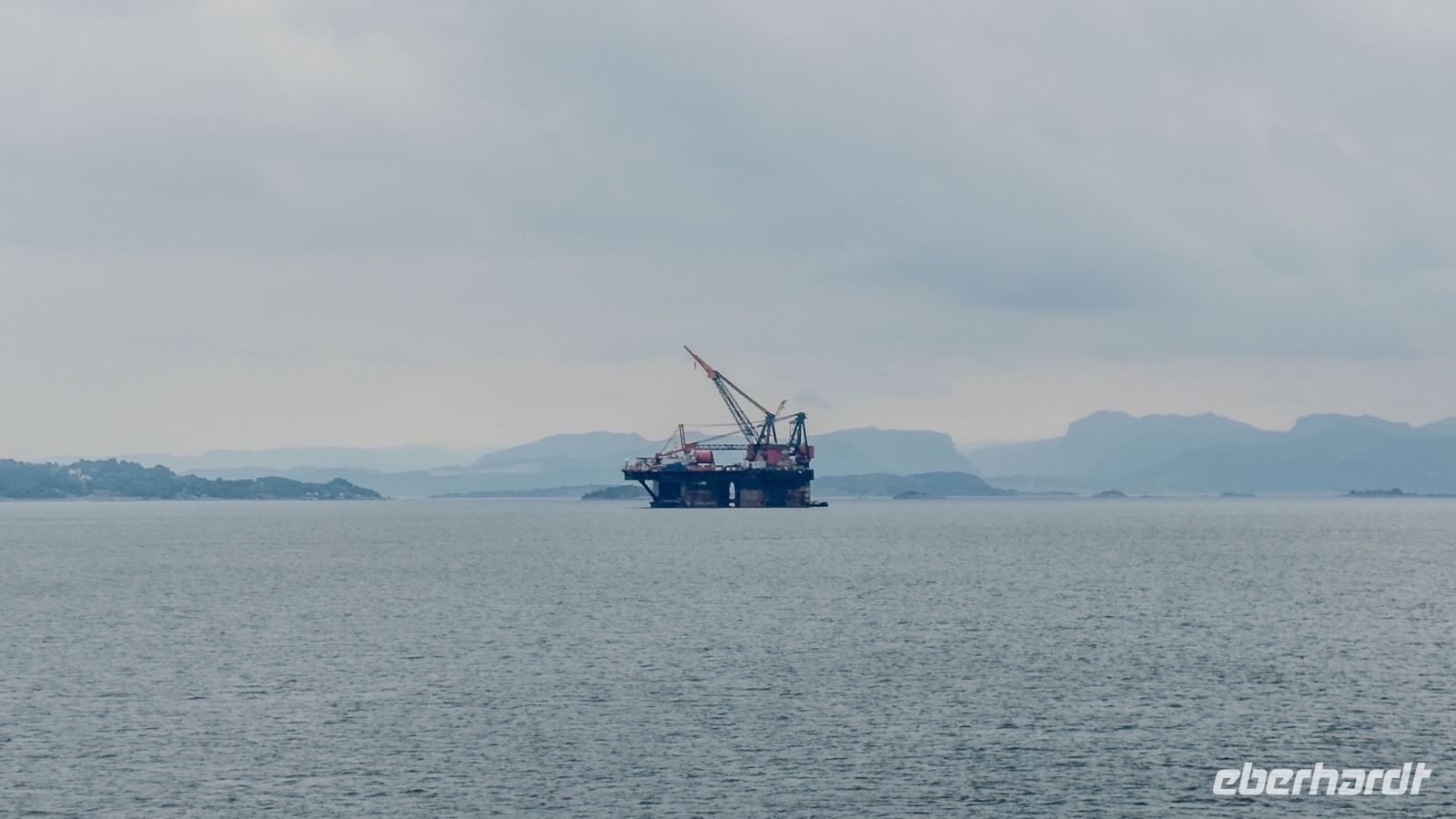 Ölplattform &ndash; &copy; Martin Büchner (Eberhardt TRAVEL)