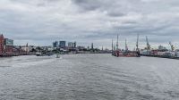 Ablegen in Hamburg &ndash; &copy; Martin Büchner (Eberhardt TRAVEL)