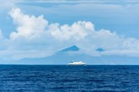 Lofotenfähre vor der Insel Skrova &ndash; &copy; Martin Büchner (Eberhardt TRAVEL)
