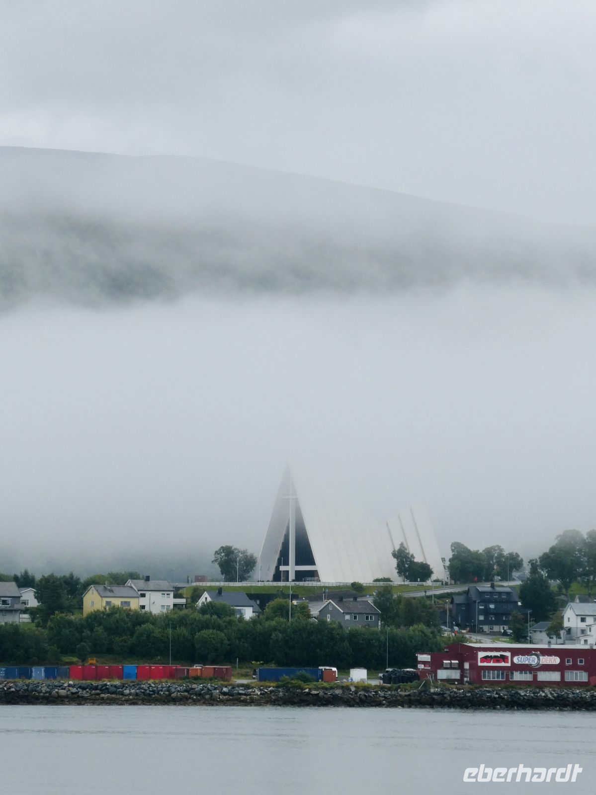 6. Tag - Eismeerkathedrale, Tromsø &ndash; &copy; Christin Kuschka (Eberhardt TRAVEL)