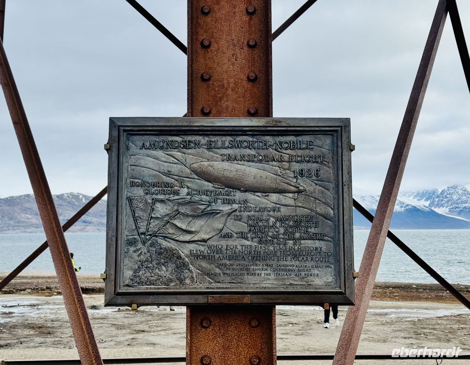 10. Tag - Amundsen-Turm, Ny-Ålesund &ndash; &copy; Christin Kuschka (Eberhardt TRAVEL)