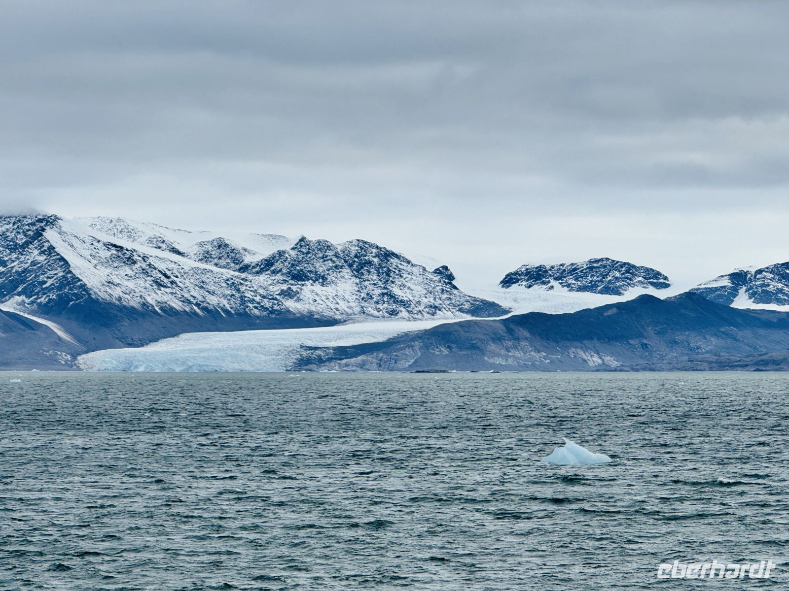 10. Tag - Kongsfjord, Ny-Ålesund &ndash; &copy; Christin Kuschka (Eberhardt TRAVEL)