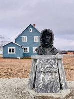 10. Tag - Roald Amundsen, Ny-Ålesund &ndash; &copy; Christin Kuschka (Eberhardt TRAVEL)