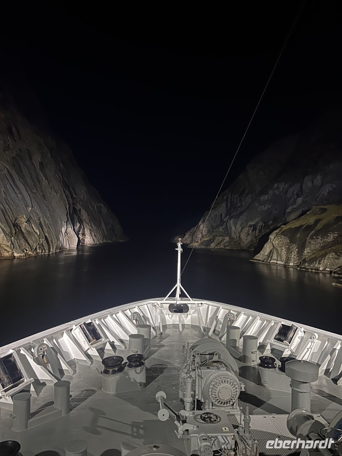 Wir fahren in den Trollfjord  &ndash; &copy; Carola Gastmeier (Eberhardt TRAVEL)