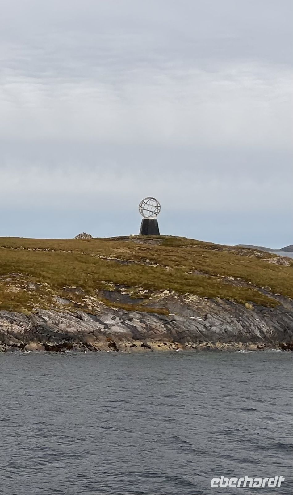 Überquerung des Polarkreises in südlicher Richtung  &ndash; &copy; Carola Gastmeier (Eberhardt TRAVEL)