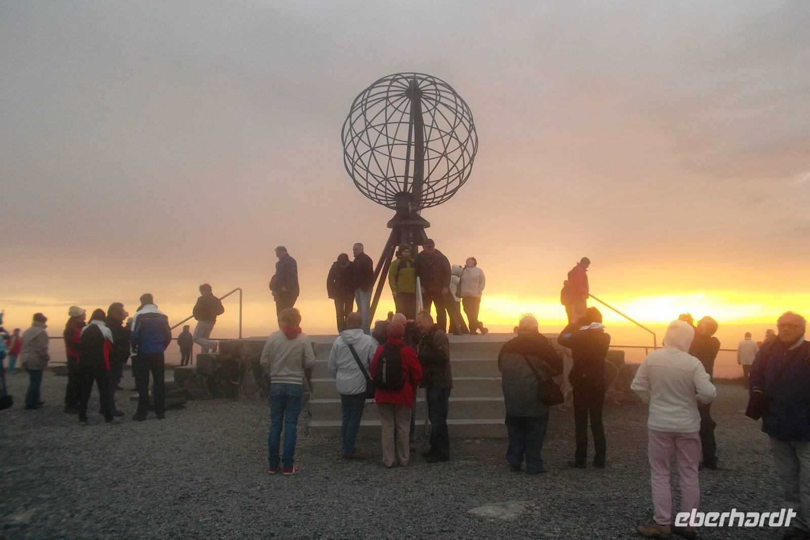 Der Nordkap-Globus  &ndash; &copy; Michael Krause (Eberhardt TRAVEL)