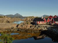 Rorbuer bei Mortsund/ Lofoten &ndash; &copy; Dirk Schlosser (Eberhardt TRAVEL)