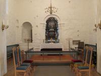 Kirche Alstahaug &ndash; &copy; Heike Heinen (Eberhardt TRAVEL)