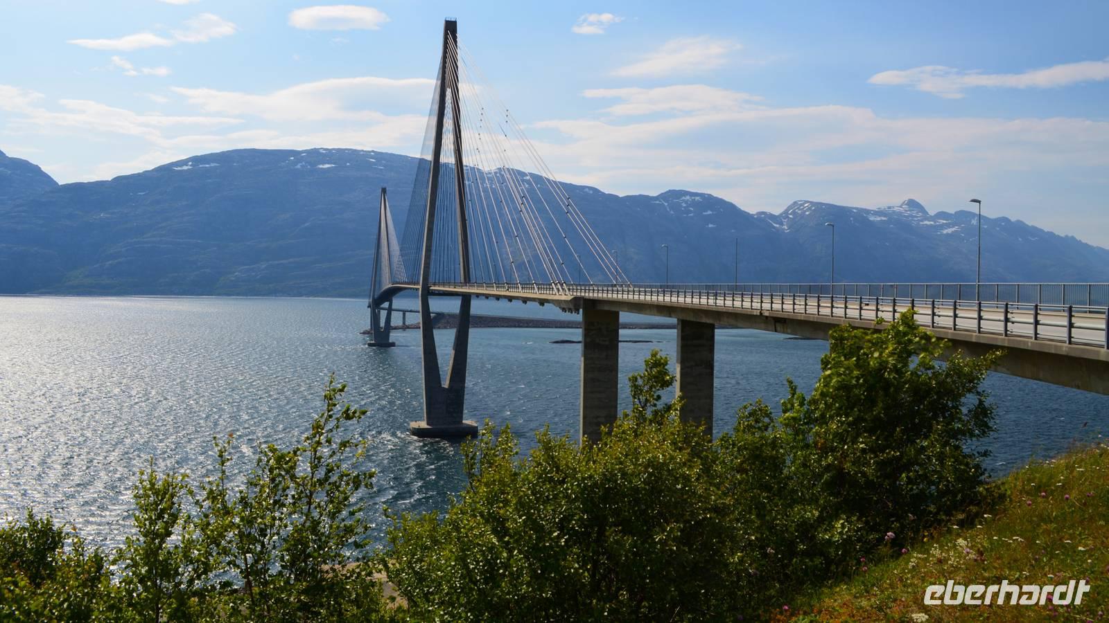 285 Helgelandbrücke &ndash; &copy; Konrad Füssel (Eberhardt TRAVEL)
