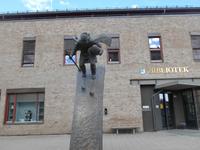 Birkebeiner-Denkmal in Lillehammer &ndash; &copy; Katrin Deutschbein (Eberhardt TRAVEL)
